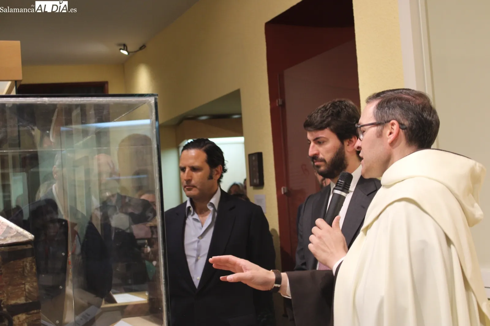 Foto 3 - Garc&iacute;a Gallardo destaca a Santa Teresa como &ldquo;fuente de inspiraci&oacute;n&rdquo; capaz de &ldquo;desafiar a su tiempo&rdquo;