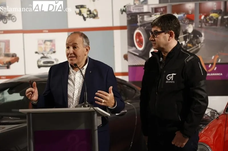 Presentación del nuevo club automovilístico salmantino “GT Drivers” y del II Encuentro Nacional del Club Porsche en el Museo de Historia de la Automoción. Foto de David Sañudo