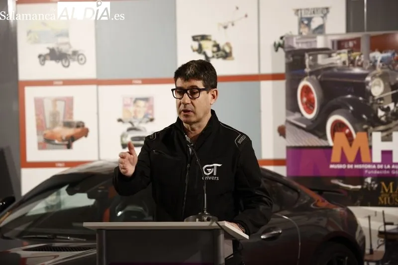 Presentación del nuevo club automovilístico salmantino “GT Drivers” y del II Encuentro Nacional del Club Porsche en el Museo de Historia de la Automoción. Foto de David Sañudo