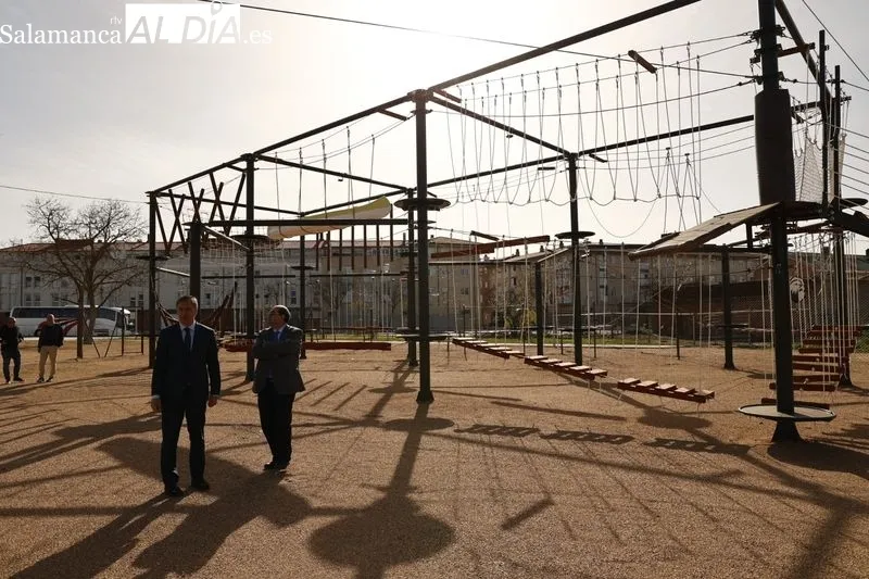 Nuevo parque de aventura en Salamanca, junto a los Huertos Urbanos. Foto de David Sañudo