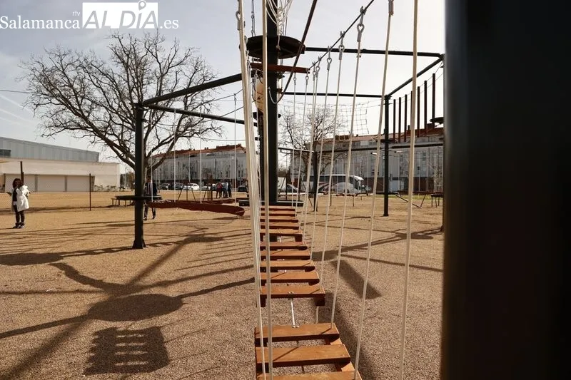 Nuevo parque de aventura en Salamanca, junto a los Huertos Urbanos. Foto de David Sañudo