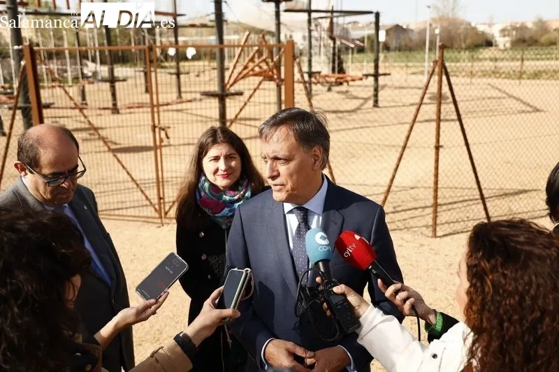 Nuevo parque de aventura en Salamanca, junto a los Huertos Urbanos. Foto de David Sañudo