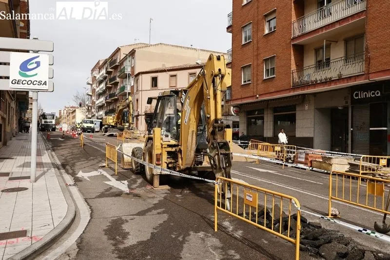 Obras de urbanización de la Carretera de Ledesma. Foto de David Sañudo