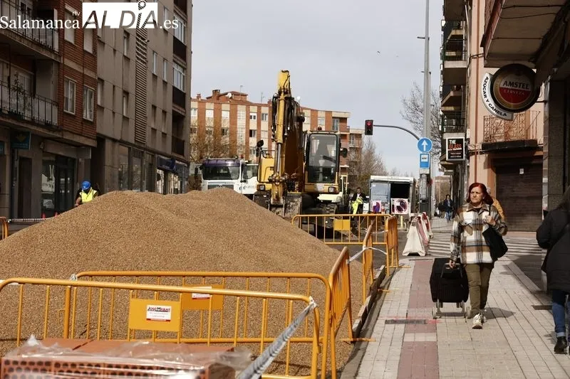 Obras de urbanización de la Carretera de Ledesma. Foto de David Sañudo