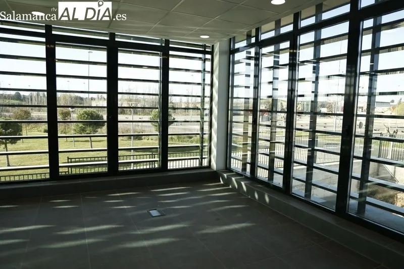 La delegada del Gobierno en Castilla y León, Virginia Barcones, visita las obras del nuevo cuartel de la Guardia Civil de San Marta. Foto de David Sañudo