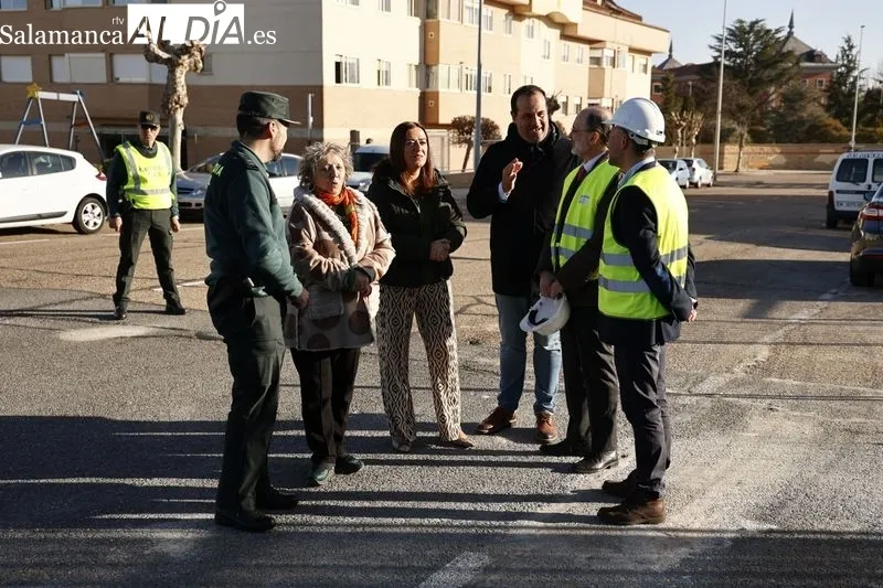 La delegada del Gobierno en Castilla y León, Virginia Barcones, visita las obras del nuevo cuartel de la Guardia Civil de San Marta. Foto de David Sañudo