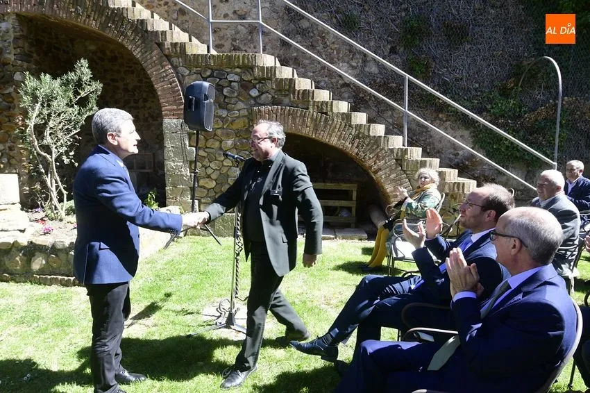Foto 6 - Paradores reconoce a 3 trabajadores de su establecimiento en Mir&oacute;briga con 33 a&ntilde;os de antig&uuml;edad