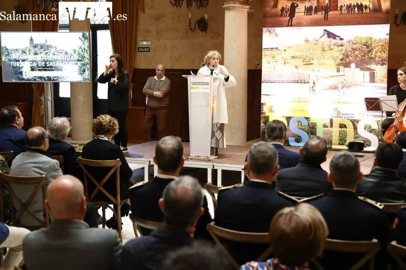 Presentación en el Casino del Plan de Sostenibilidad Turística: ‘Salamanca dorada, verde y azul’. Foto de David Sañudo