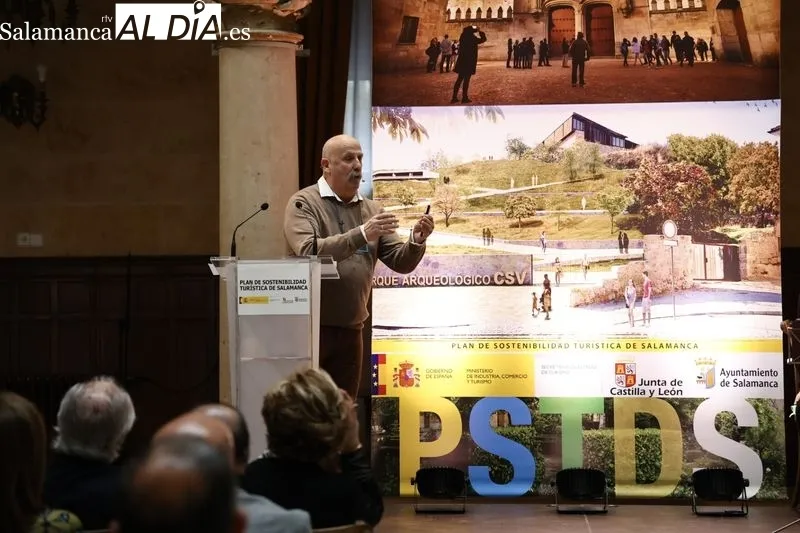Presentación en el Casino del Plan de Sostenibilidad Turística: ‘Salamanca dorada, verde y azul’. Foto de David Sañudo