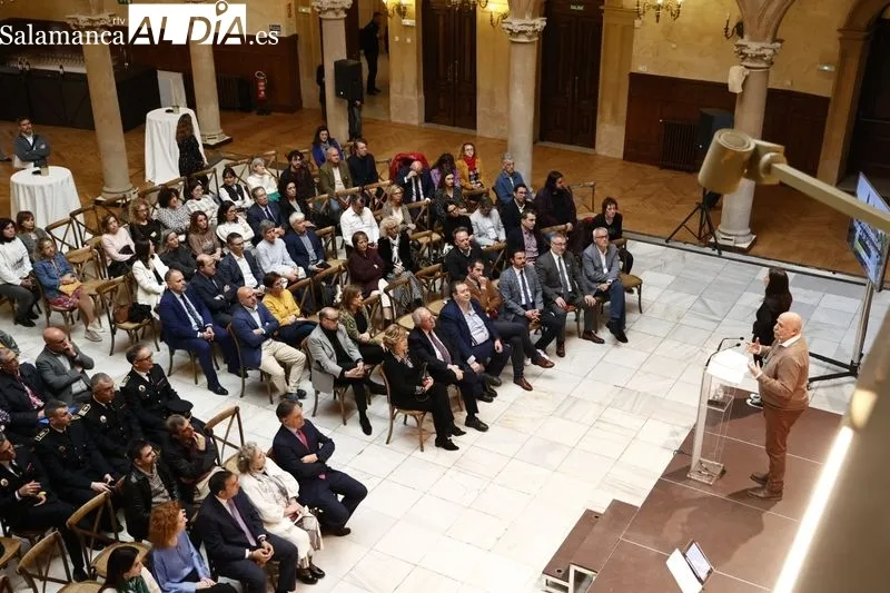 Presentación en el Casino del Plan de Sostenibilidad Turística: ‘Salamanca dorada, verde y azul’. Foto de David Sañudo