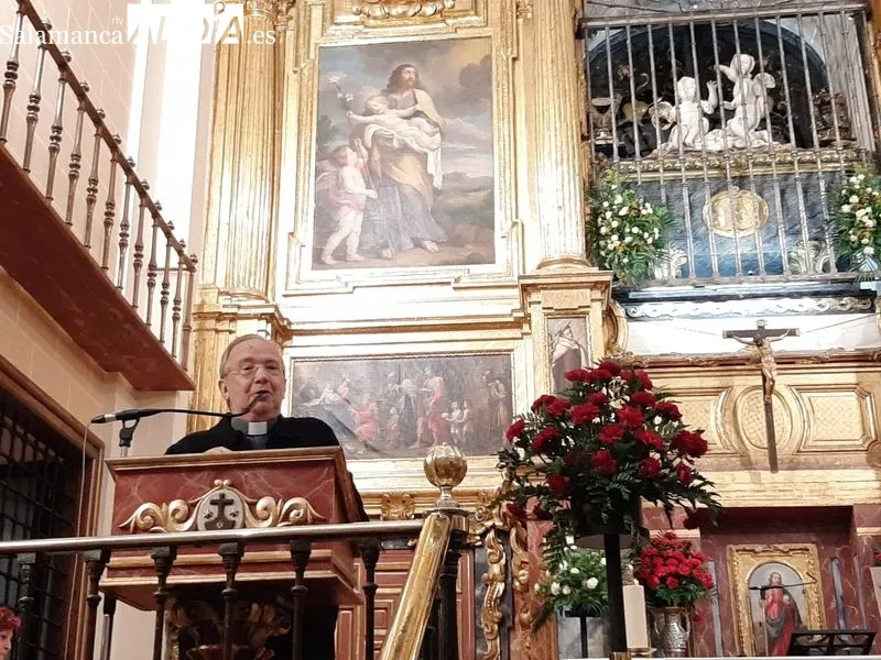 Foto 6 - La Semana Santa se inicia con el preg&oacute;n de Florentino Guti&eacute;rrez y el concierto de la Banda