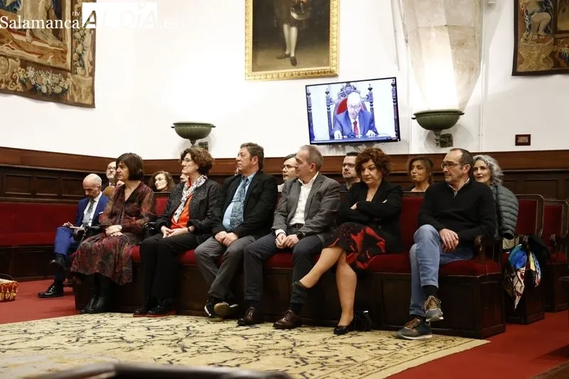 Entrega los premios María de Maeztu y Gloria Begué en un acto celebrado en el Paraninfo de la USAL. Foto de David Sañudo