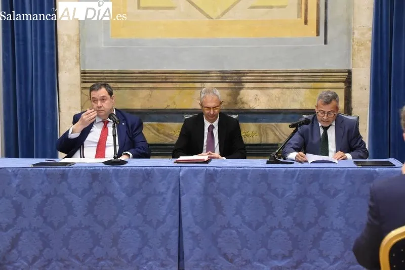 Presentación de la Cátedra de Innovación Empresarial Escuela de Salamanca en el Colegio Fonseca. Foto de Vanesa Martins