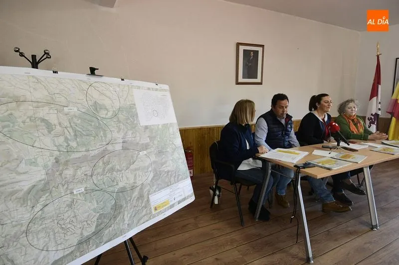 Foto 3 - La CHD ejecuta 2.800 albarradas y coloca 18.000 plantas en la zona afectada por el incendio de Monsagro