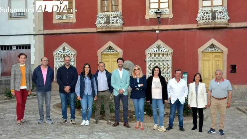 Foto 5 - El PP presenta la candidatura de Carlos Pedraz al Ayuntamiento de Lumbrales