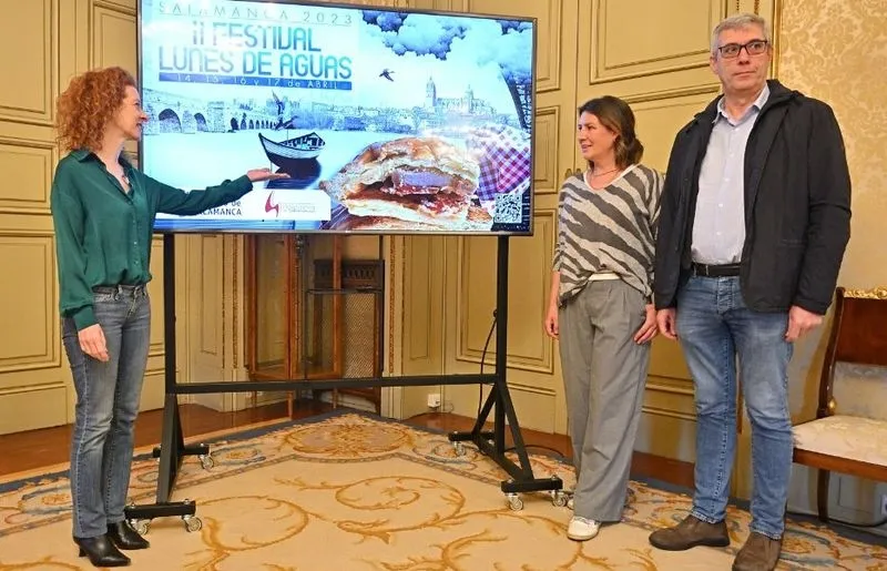 Presentación en el Ayuntamiento del II Festival Lunes de Aguas