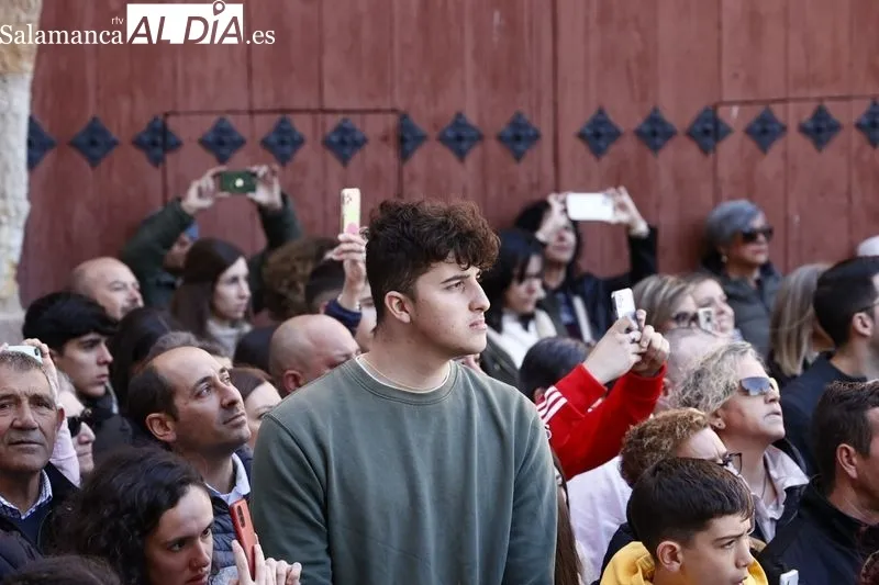 Foto 4 - Salmantinos y turistas disfrutan con Jes&uacute;s Amigo de los Ni&ntilde;os