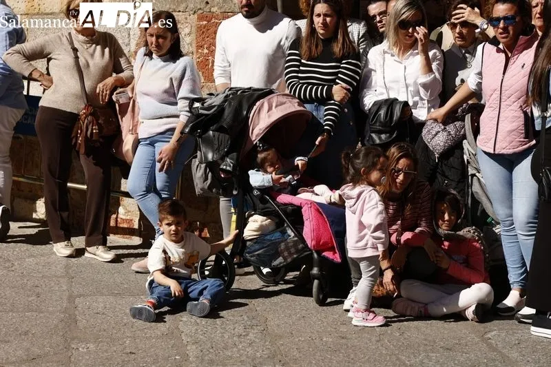 Público en la procesión de la Hermandad de Nuestro Padre Jesús del Perdón. Fotos: David Sañudo