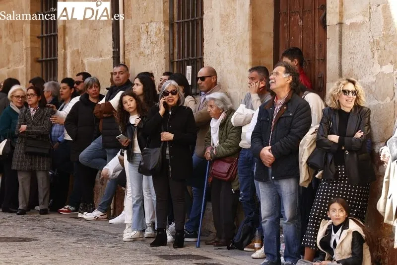 Público en la procesión de la Hermandad de Nuestro Padre Jesús del Perdón. Fotos: David Sañudo