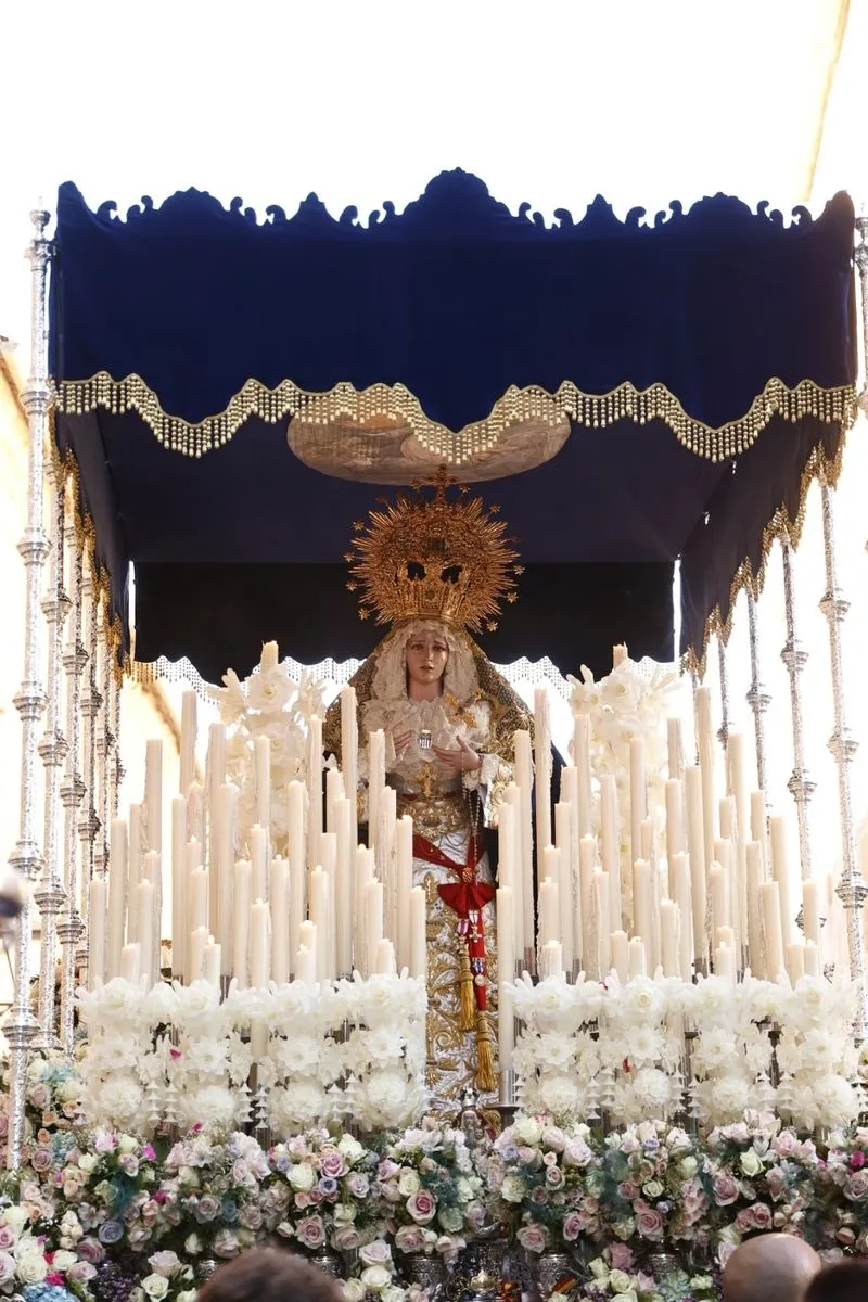 Foto 16 - Emotivo desfile de Jes&uacute;s Despojado junto a su Madre, Caridad y Consuelo