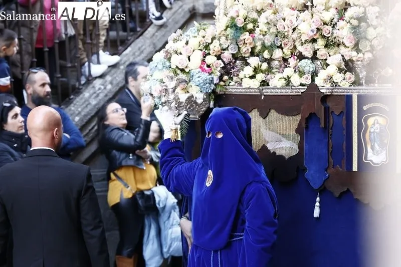 Foto 7 - Emotivo desfile de Jes&uacute;s Despojado junto a su Madre, Caridad y Consuelo