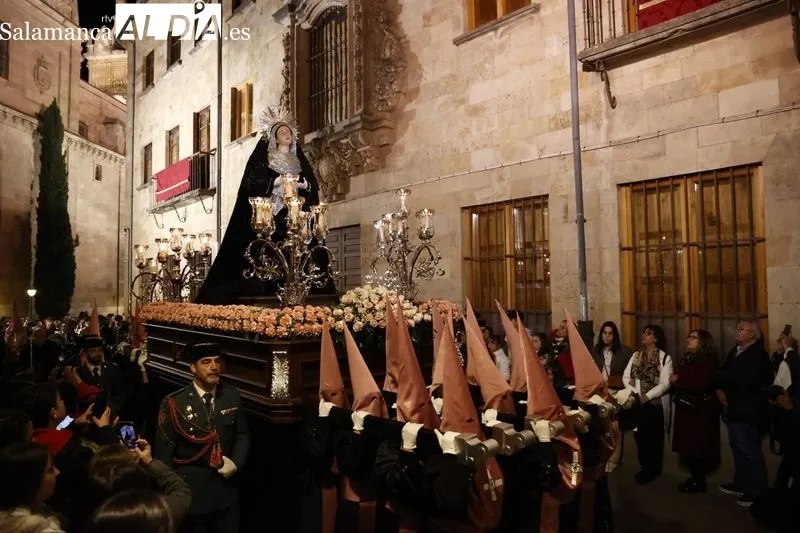 Foto 12 - Emocionante procesi&oacute;n de Jes&uacute;s Flagelado 