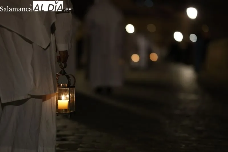 Procesión de la Hermandad del Cristo del Amor y de la Paz. Fotos: David Sañudo