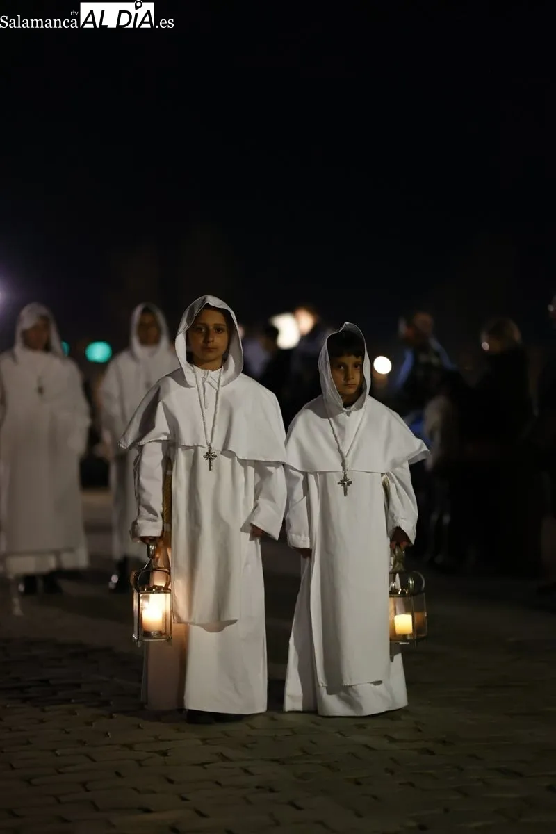 Procesión de la Hermandad del Cristo del Amor y de la Paz. Fotos: David Sañudo