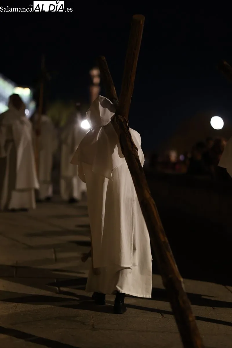 Procesión de la Hermandad del Cristo del Amor y de la Paz. Fotos: David Sañudo