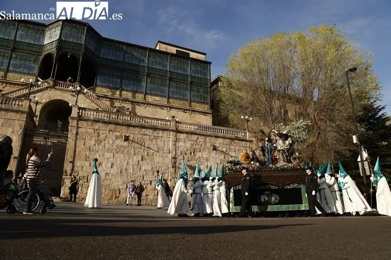 Foto 17 - Emotiva procesi&oacute;n de El Huerto de Los Olivos