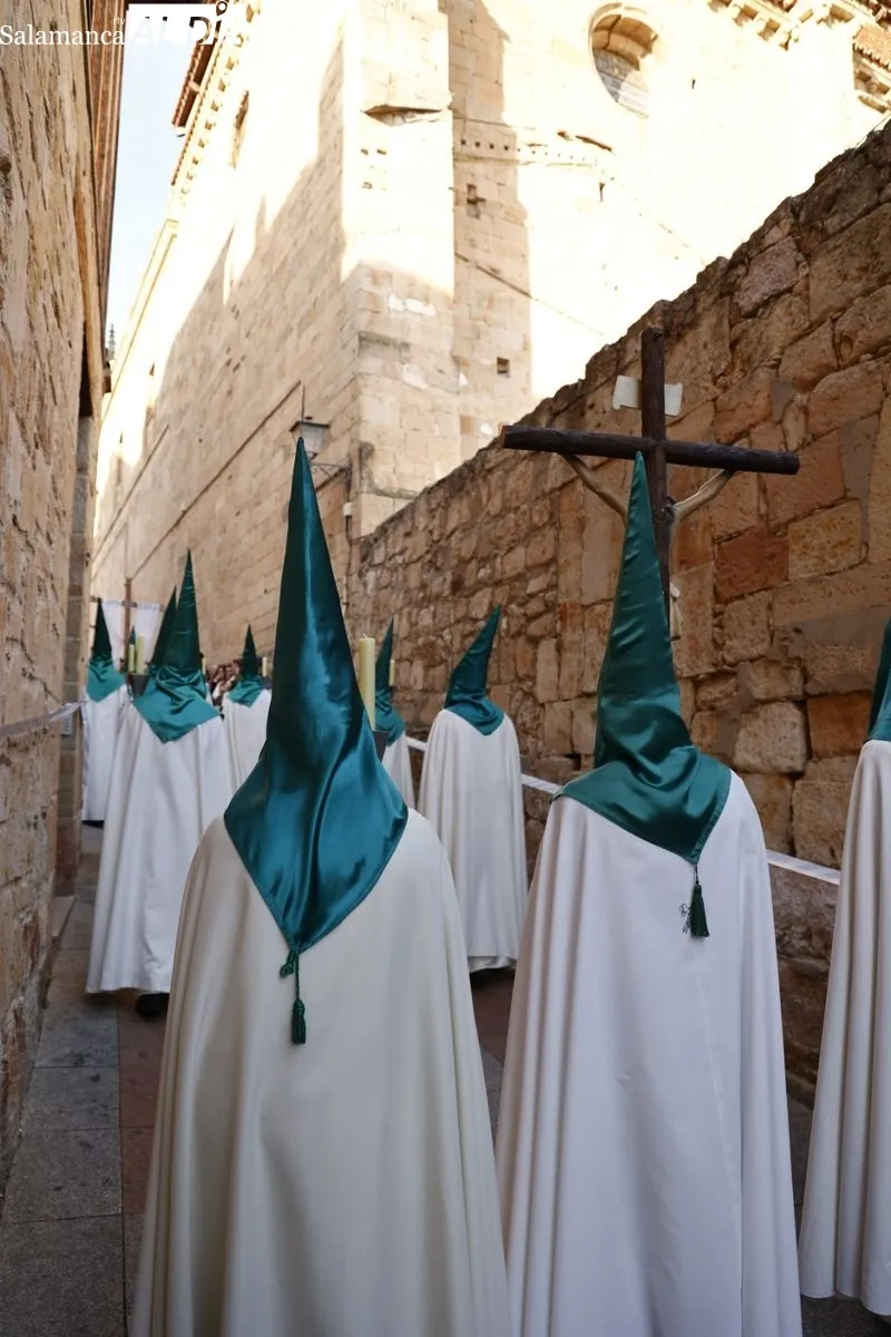 Foto 7 - Emotiva procesi&oacute;n de El Huerto de Los Olivos