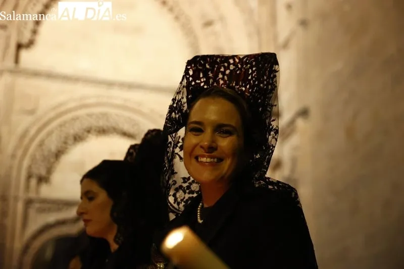 Foto 13 - La elegancia de La Soledad y un respetuoso silencio para dar comienzo al S&aacute;bado Santo