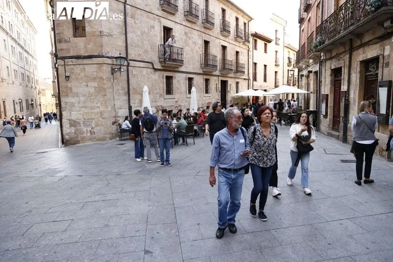 Foto 17 - El buen tiempo y la Semana Santa llenan de ambiente el centro de la ciudad