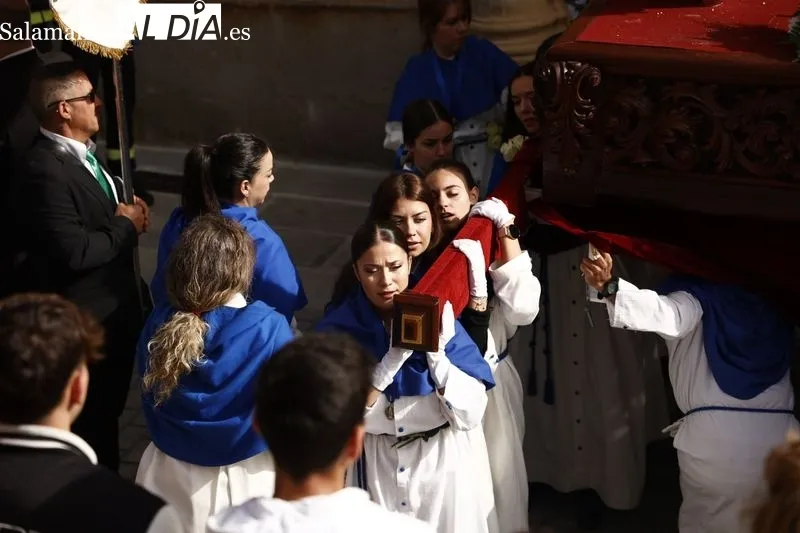 Foto 17 - La Se&ntilde;ora de la Alegr&iacute;a pisa las calles salmantinas para dar inicio al Domingo de Resurrecci&oacute;n
