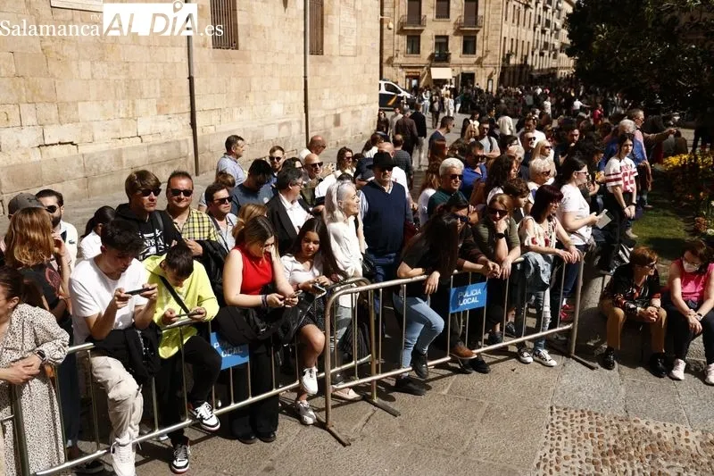 Foto 35 - Multitud de personas en un bonito encuentro para cerrar el Domingo de Resurrecci&oacute;n