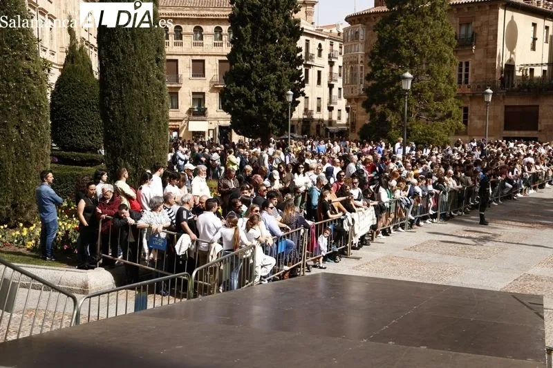 Foto 31 - Multitud de personas en un bonito encuentro para cerrar el Domingo de Resurrecci&oacute;n