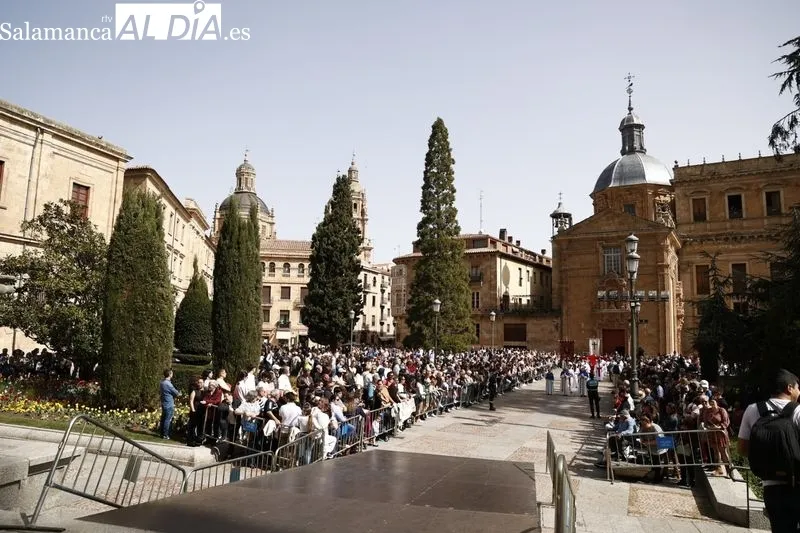 Foto 30 - Multitud de personas en un bonito encuentro para cerrar el Domingo de Resurrecci&oacute;n
