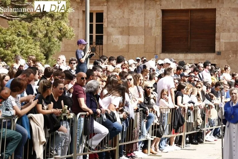 Foto 25 - Multitud de personas en un bonito encuentro para cerrar el Domingo de Resurrecci&oacute;n