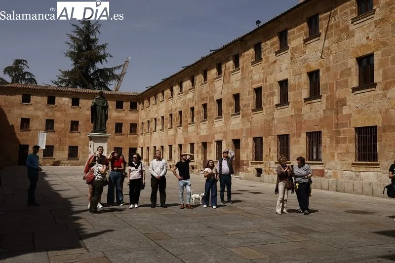 Foto 47 - Buen tiempo y gran ambiente en el centro de Salamanca para despedir la Semana Santa