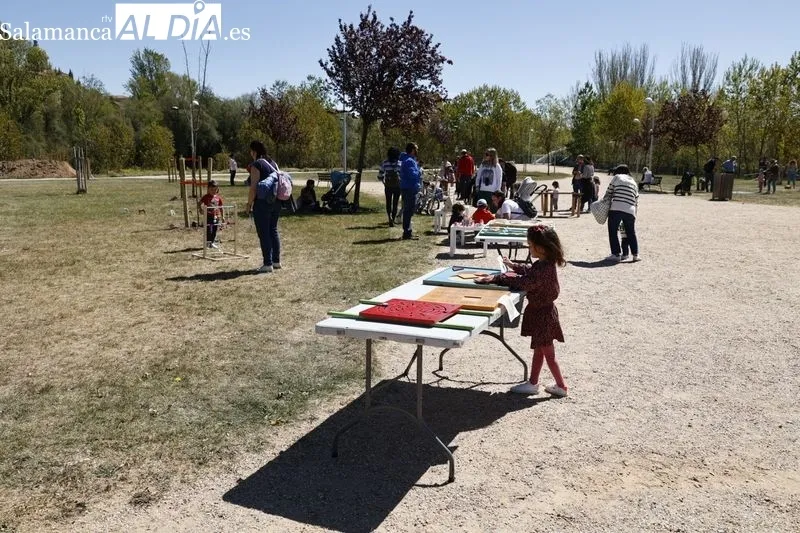 Juegos y actuaciones en el Parque Elio Antonio de Nebrija. Fotos: David Sañudo