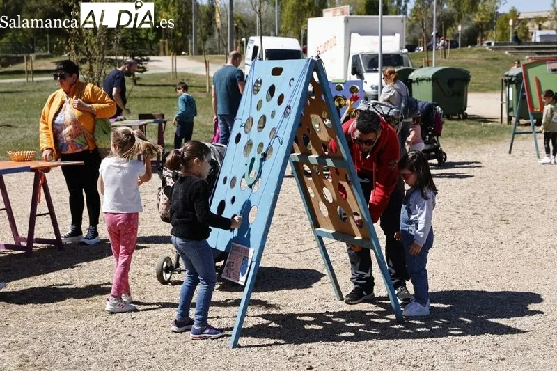 Juegos y actuaciones en el Parque Elio Antonio de Nebrija. Fotos: David Sañudo