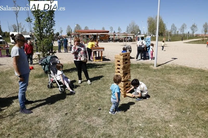 Juegos y actuaciones en el Parque Elio Antonio de Nebrija. Fotos: David Sañudo