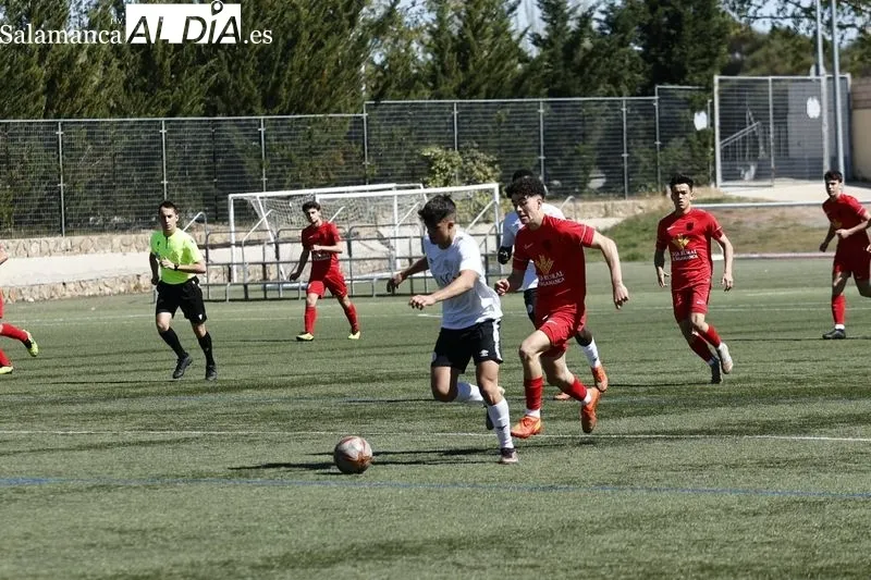 Galería de imágenes del derbi en el San Casto / Fotos: David Sañudo