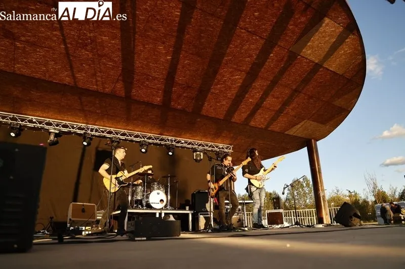 Concierto de Efecto Retroactivo en el Parque Elio Antonio de Nebrija. Fotos: David Sañudo
