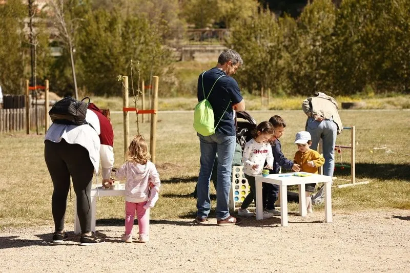 Juegos y actuaciones en el parque Elio Antonio de Nebrija. Fotos: David Sañudo