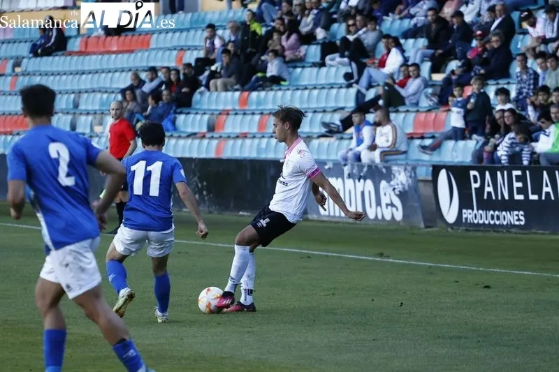 Foto 12 - El Salamanca UDS coge la v&iacute;a del playoff y ya sue&ntilde;a con el ascenso (3-0)