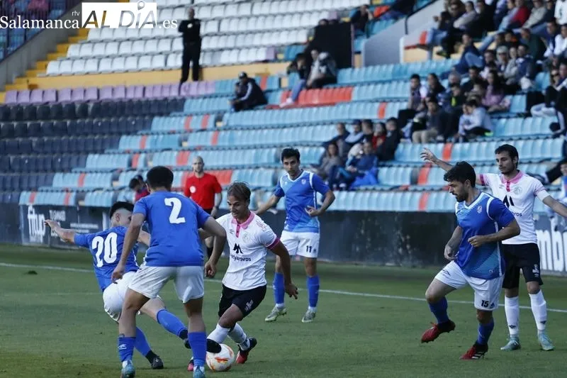 Foto 11 - El Salamanca UDS coge la v&iacute;a del playoff y ya sue&ntilde;a con el ascenso (3-0)