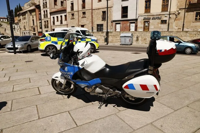 Foto 4 - Gran despliegue policial para mantener la seguridad en este Lunes de Aguas
