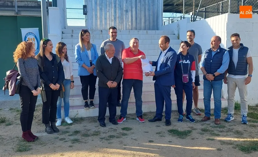Foto 4 - El PP inicia con varios clubes deportivos su ronda de encuentros preelectorales
