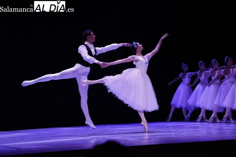 Foto 5 - Un espect&aacute;culo de danza muy solidario a favor de los damnificados por los terremotos de Turqu&iacute;a